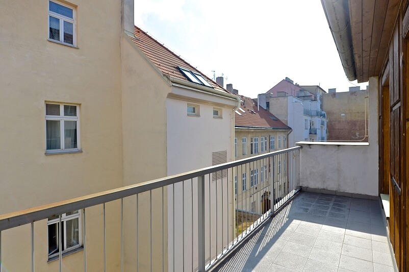 Ve Smečkách, Nové Město - Praha 1 | Pronájem, Byt 1+kk, 71 m²