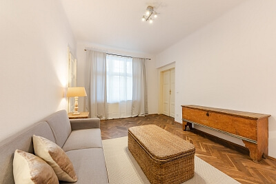 Ve Smečkách, Nové Město - Praha 1 | Pronájem, Byt 2+1, 65 m²