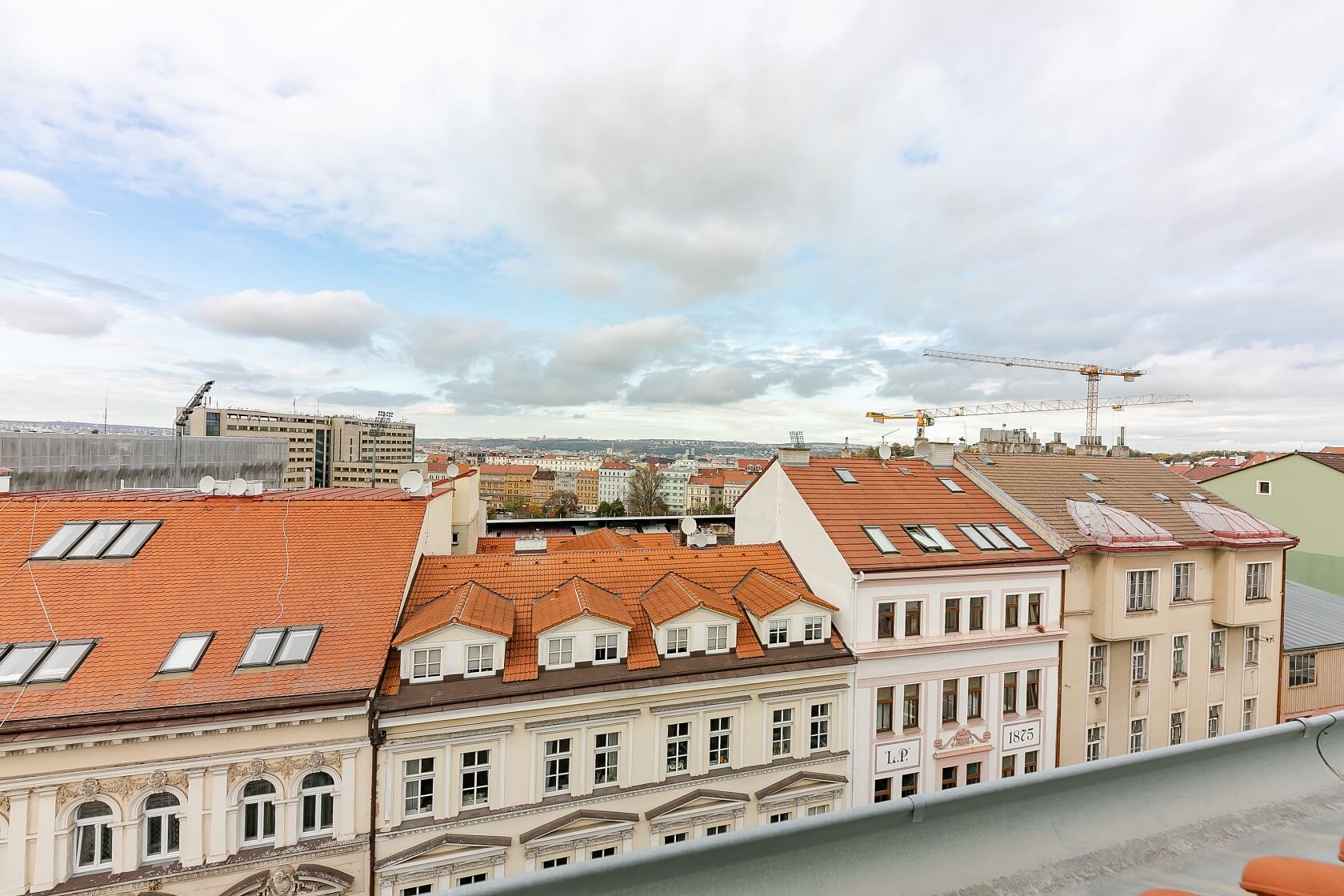 Vlkova, Žižkov - Prague 3 | Rent, Apartment Two-bedroom (3+1), 75 m²