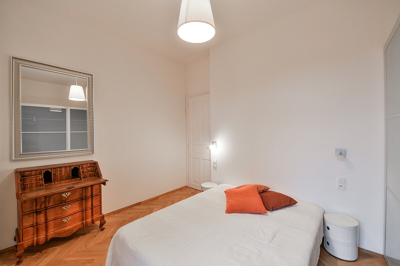 Řehořova, Žižkov - Prague 3 | Rent, Apartment Two-bedroom (3+1), 80 m²
