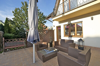 Želivská, Říčany - Praha-východ | Pronájem, Rodinný dům 5+1, 350 m²