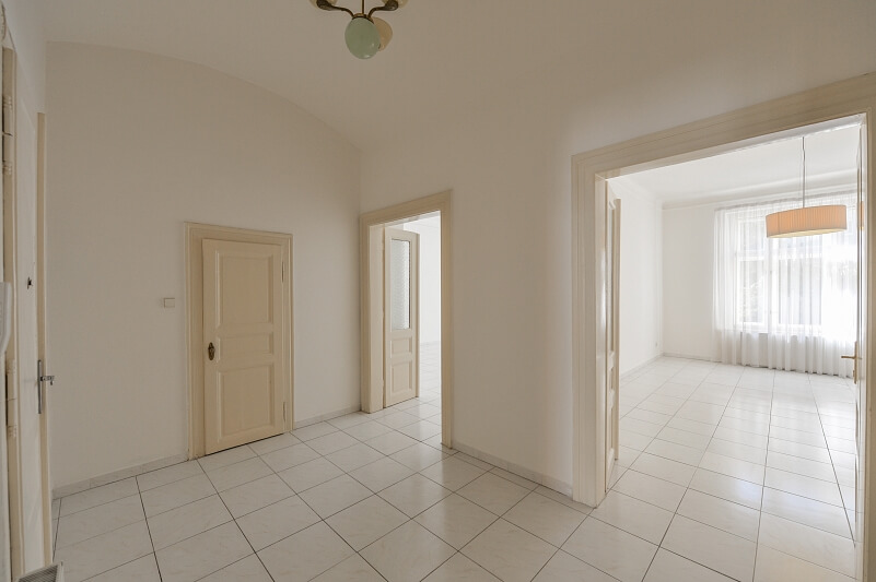 Lucemburská, Vinohrady - Prague 3 | Rent, Apartment One-bedroom (2+1), 90 m²