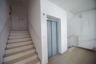 Do Klukovic, Barrandov - Prague 5 | Rent, Apartment Three-bedroom (4+kk), 265 m²