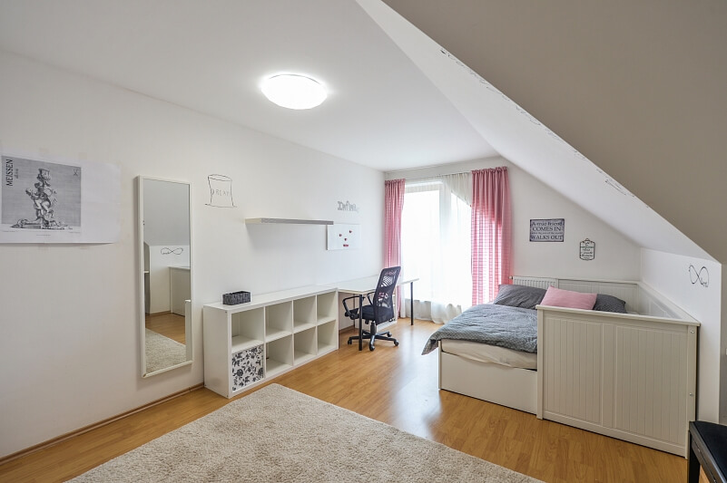 Na Výsluní, Tuchoměřice - Praha-západ | Pronájem, Rodinný dům 6+kk, 174 m²