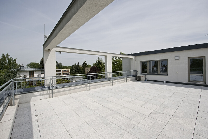 Tylovická, Zličín - Prague 5 | Rent, House Five-bedroom (6+1), 420 m²