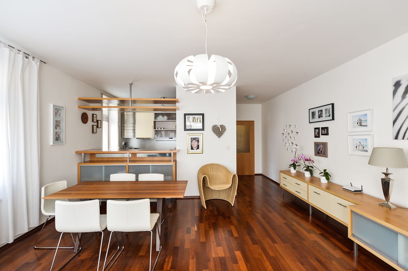 Břevnovská, Břevnov - Praha 6 | Pronájem, Byt 3+kk, 85 m²