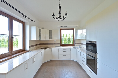 Akátová, Horoměřice - Praha-západ | Pronájem, Rodinný dům 5+kk, 230 m²