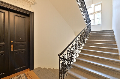 Na Smetance, Vinohrady - Prague 2 | Rent, Apartment One-bedroom (2+1), 78 m²