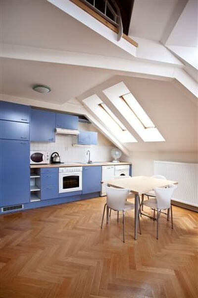 Varšavská, Vinohrady - Prague 2 | Rent, Apartment Studio (1+kk), 47 m²