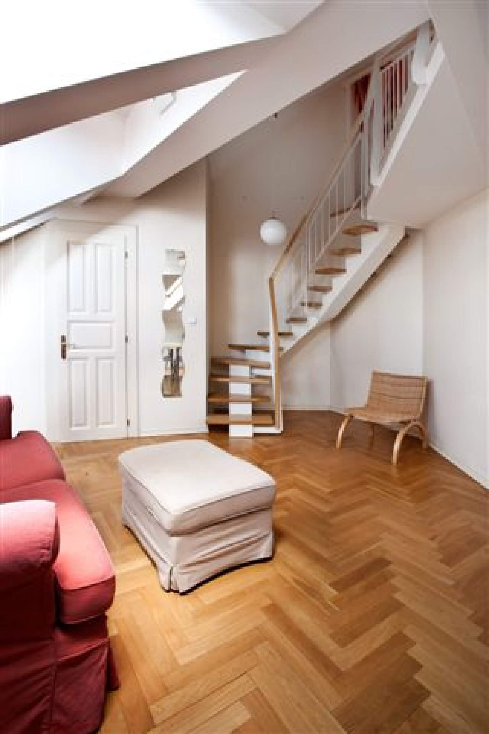 Varšavská, Vinohrady - Praha 2 | Pronájem, Byt 1+kk, 47 m²