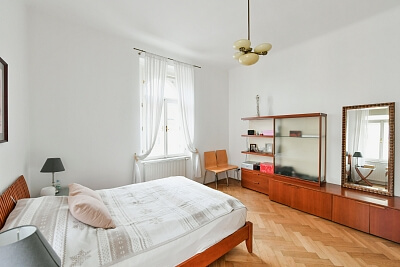 Na Kozačce, Vinohrady - Prague 2 | Rent, Apartment Two-bedroom (3+kk), 83 m²