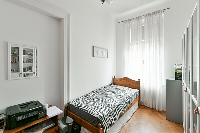 Na Kozačce, Vinohrady - Prague 2 | Rent, Apartment Two-bedroom (3+kk), 83 m²