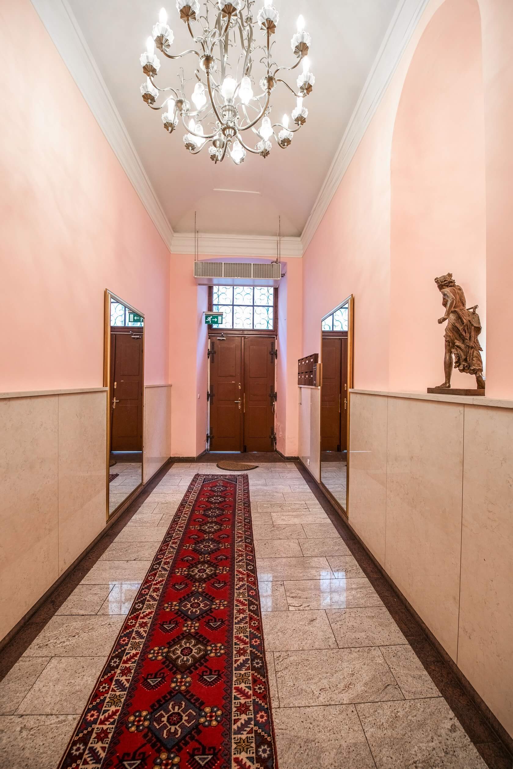 Truhlářská, Nové Město - Praha 1 | Pronájem, Byt 2+kk, 60 m²