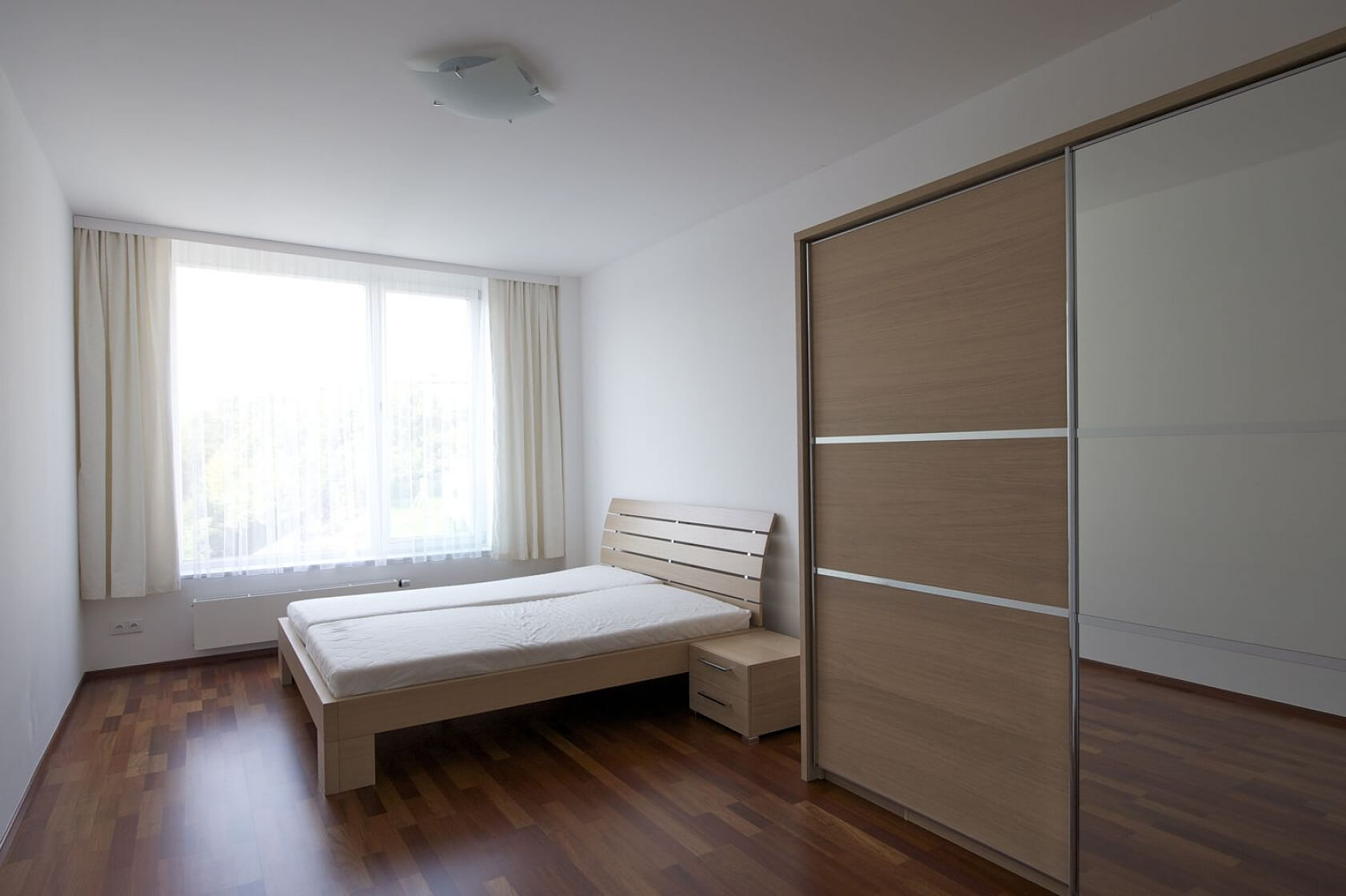 Švédská, Smíchov - Prague 5 | Rent, Apartment One-bedroom (2+kk), 65 m²