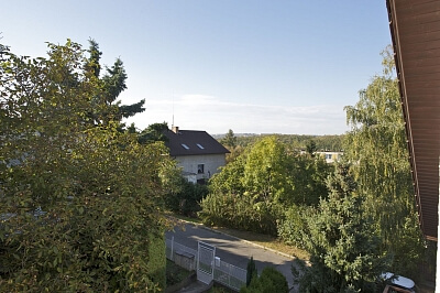 Podedvorská, Kyje - Praha 9 | Pronájem, Rodinný dům 7+1, 200 m²