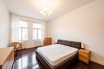 Řehořova, Žižkov - Prague 3 | Rent, Apartment Two-bedroom (3+1), 96 m²