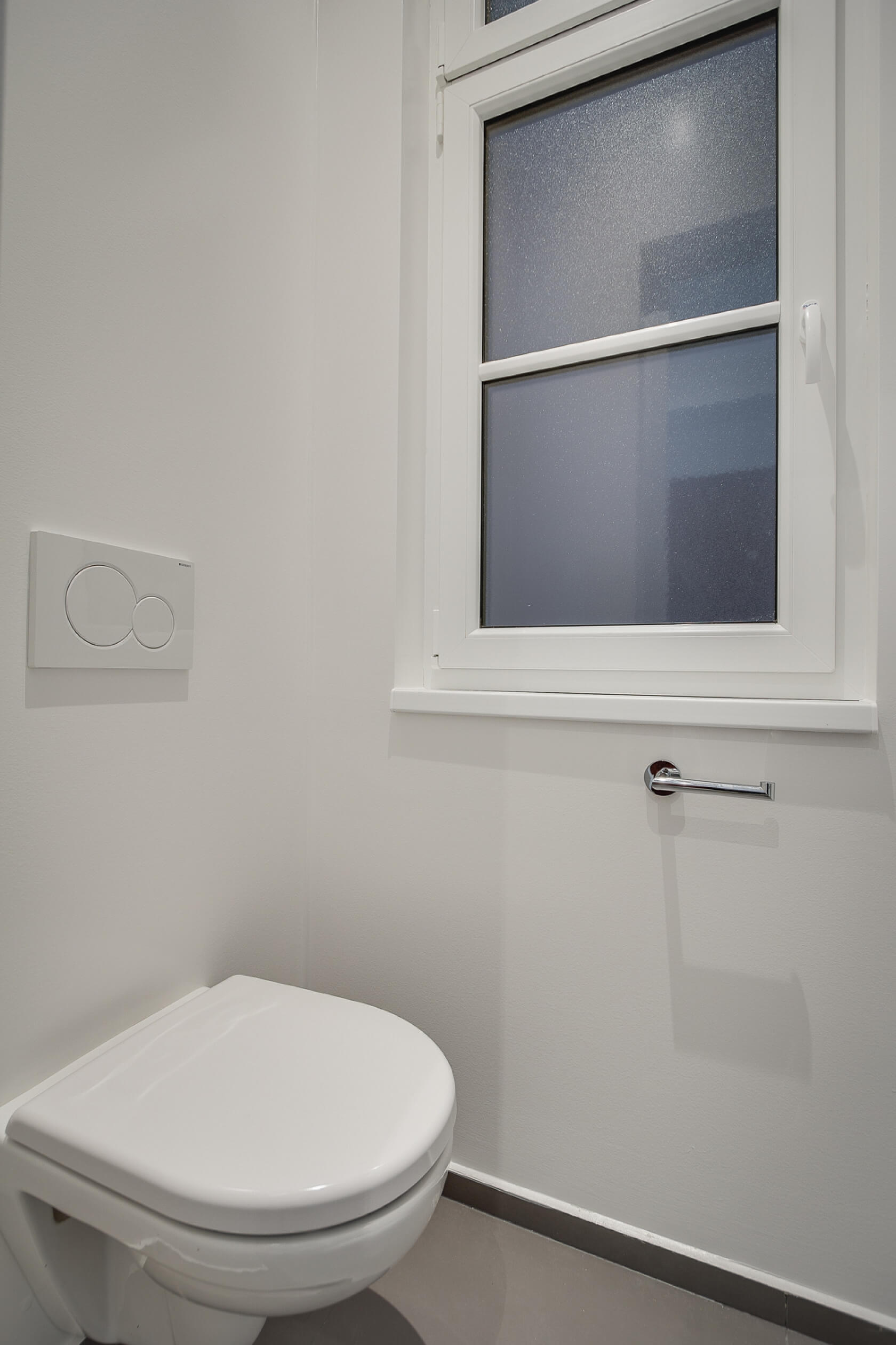 Ovenecká, Holešovice - Prague 7 | Rent, Apartment One-bedroom (2+kk), 40 m²