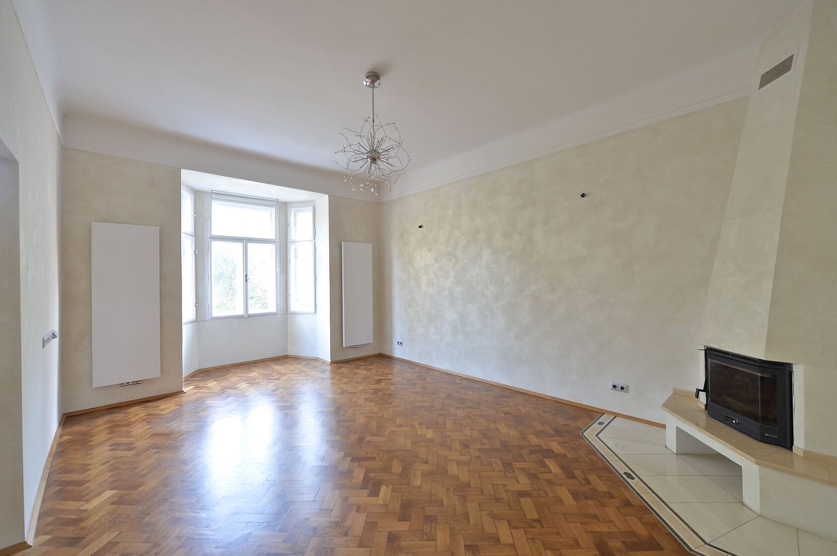Polská, Vinohrady - Prague 2 | Rent, Apartment Two-bedroom (3+1), 107 m²