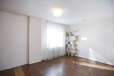 Tejnická, Strašnice - Prague 10 | Rent, Apartment One-bedroom (2+kk), 55 m²