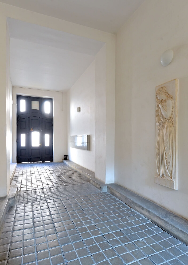 Strossmayerovo náměstí, Holešovice - Prague 7 | Rent, Apartment Studio (1+1), 39 m²