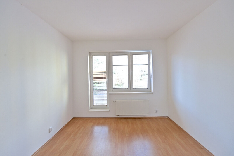 K sadu, Troja - Prague 8 | Rent, Apartment Three-bedroom (4+kk), 120 m²