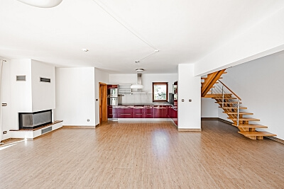 Lhotecká, Ohrobec - Praha-západ | Pronájem, Rodinný dům 5+kk, 260 m²