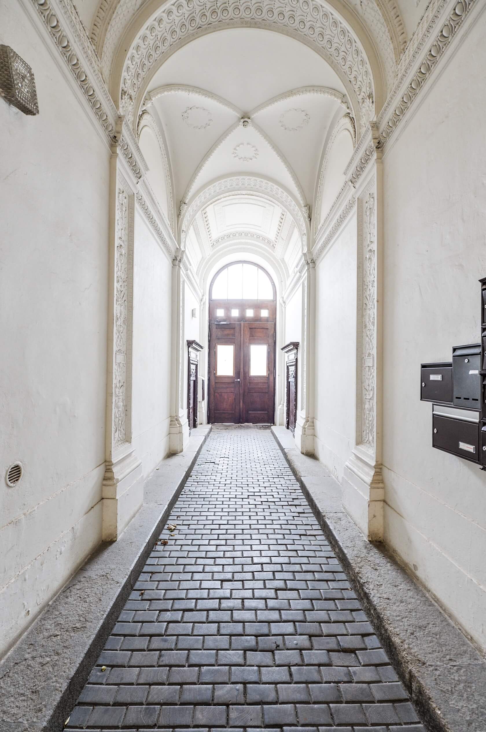 Čelakovského sady, Vinohrady - Prague 2 | Rent, Apartment One-bedroom (2+1), 95 m²