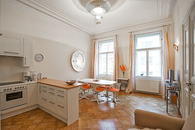 Čelakovského sady, Vinohrady - Prague 2 | Rent, Apartment One-bedroom (2+1), 95 m²