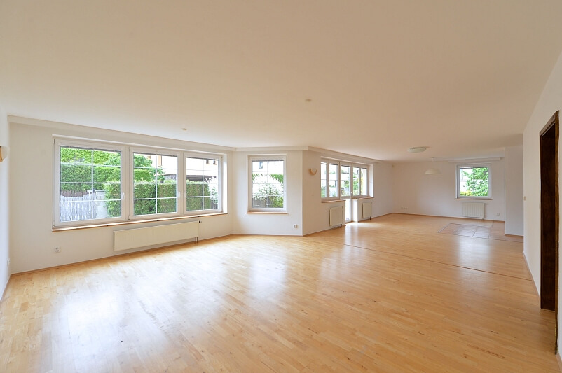 Žilovská, Řeporyje - Praha 5 | Pronájem, Rodinný dům 7+kk, 500 m²