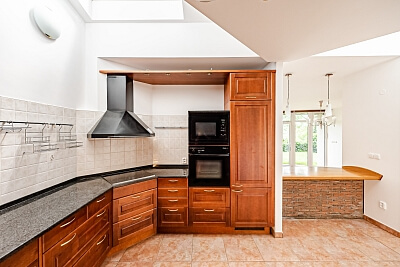 Ke Školce, Průhonice - Praha-západ | Pronájem, Rodinný dům 5+1, 279 m²