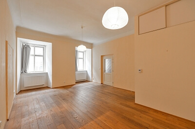 Thunovská, Malá Strana - Prague 1 | Rent, Apartment Studio (1+1), 48 m²