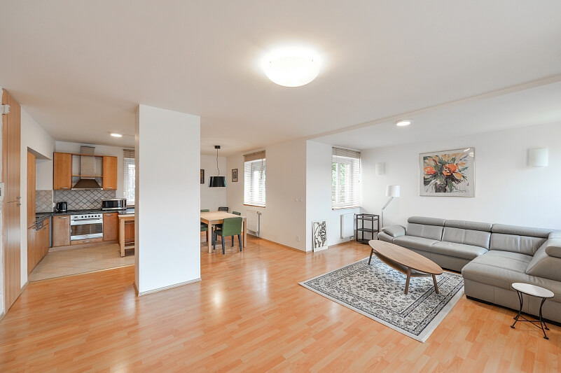 K Beránku, Modřany - Praha 4 | Pronájem, Rodinný dům 5+kk, 186 m²