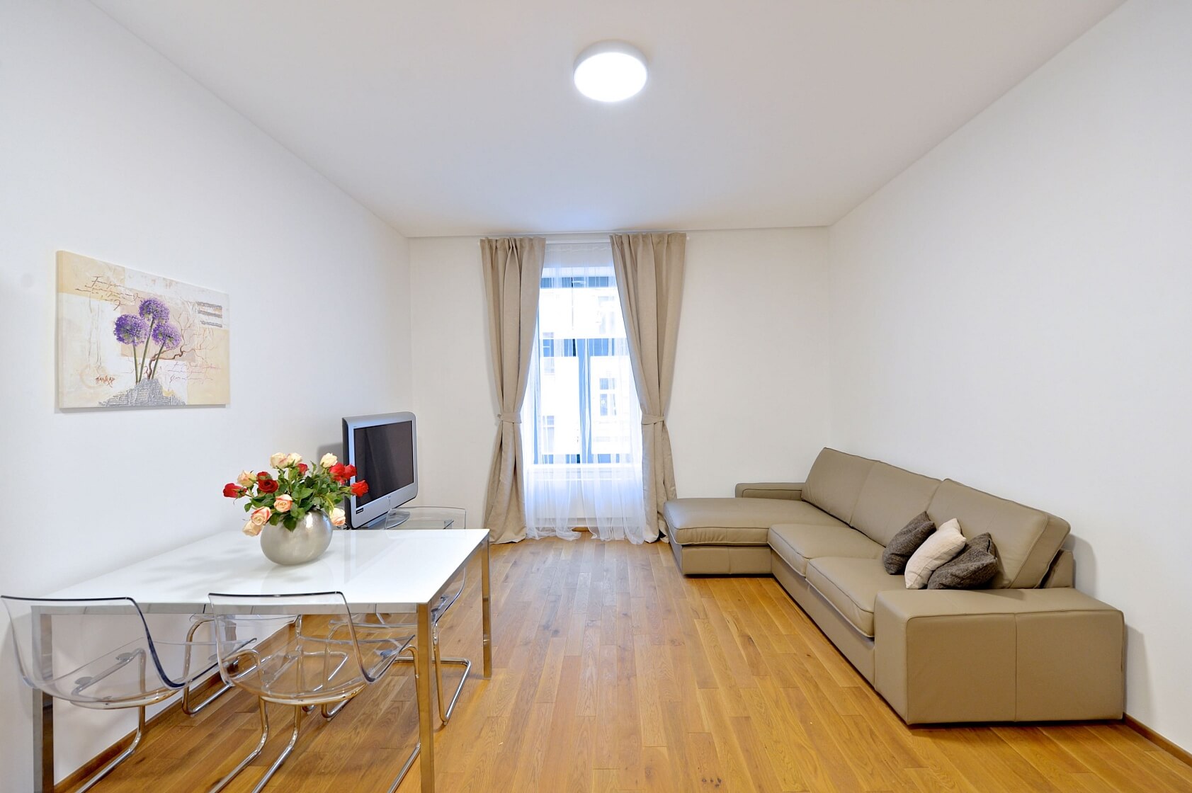 U Studánky, Bubeneč - Praha 7 | Pronájem, Byt 3+kk, 70 m²