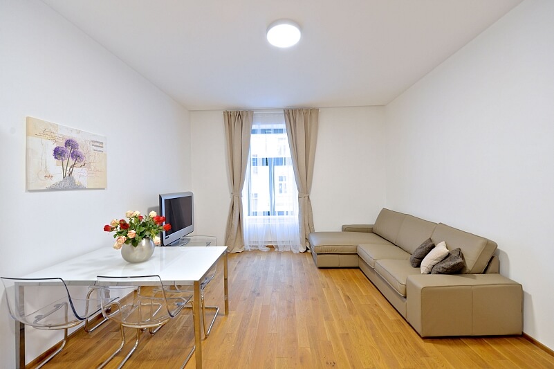 U Studánky, Bubeneč - Praha 7 | Pronájem, Byt 3+kk, 70 m²