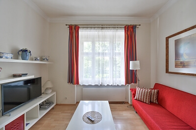 Dřevná, Nové Město - Prague 2 | Rent, Apartment One-bedroom (2+kk), 48 m²