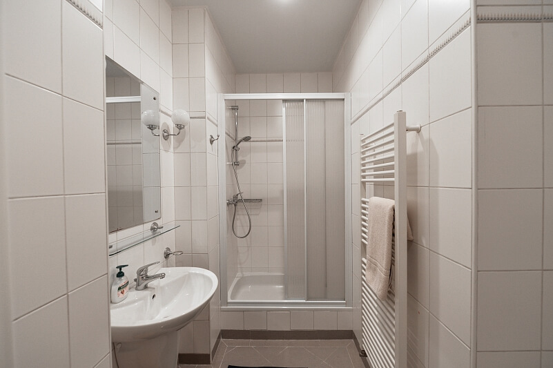 Dřevná, Nové Město - Praha 2 | Pronájem, Byt 2+kk, 48 m²