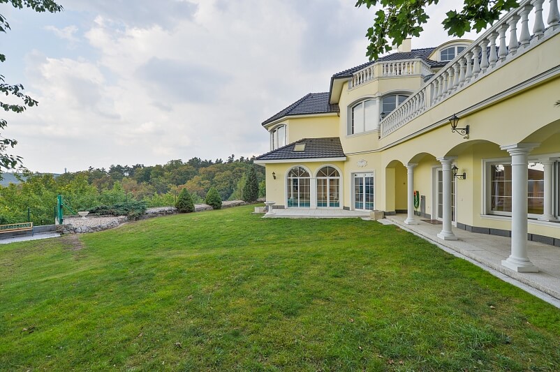 Jasná I, Braník - Prague 4 | Rent, Apartment Four-bedroom (5+1), 260 m²