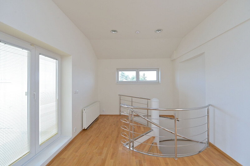 U Nás, Braník - Prague 4 | Rent, Apartment Three-bedroom (4+kk), 147 m²