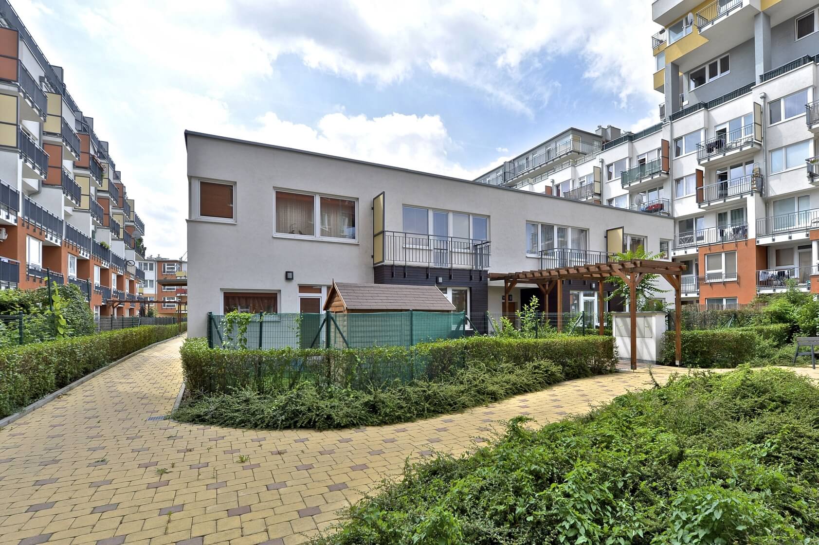 Pod Harfou, Vysočany - Praha 9 | Pronájem, Byt 4+kk, 106 m²