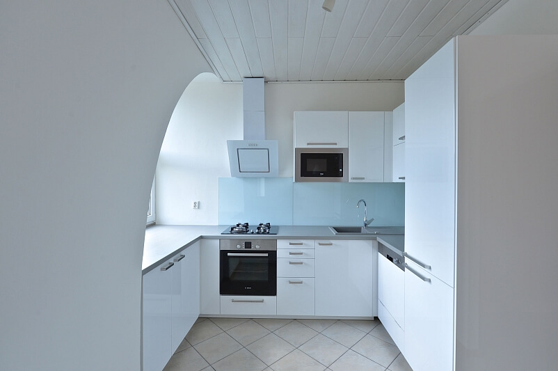 U Dvou srpů, Smíchov - Praha 5 | Pronájem, Rodinný dům 5+1, 210 m²