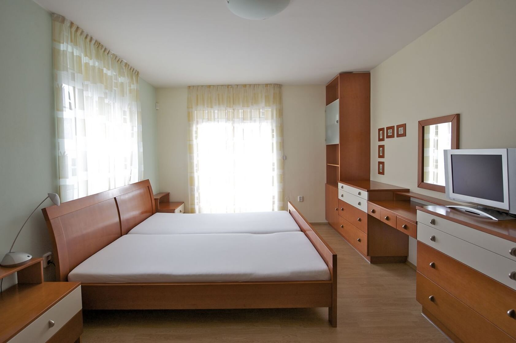 Loucká, Šeberov - Praha 4 | Pronájem, Rodinný dům 6+kk, 253 m²