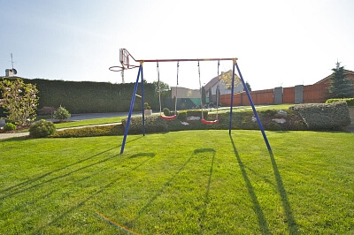 Loucká, Šeberov - Prague 4 | Rent, House Five-bedroom (6+kk), 253 m²