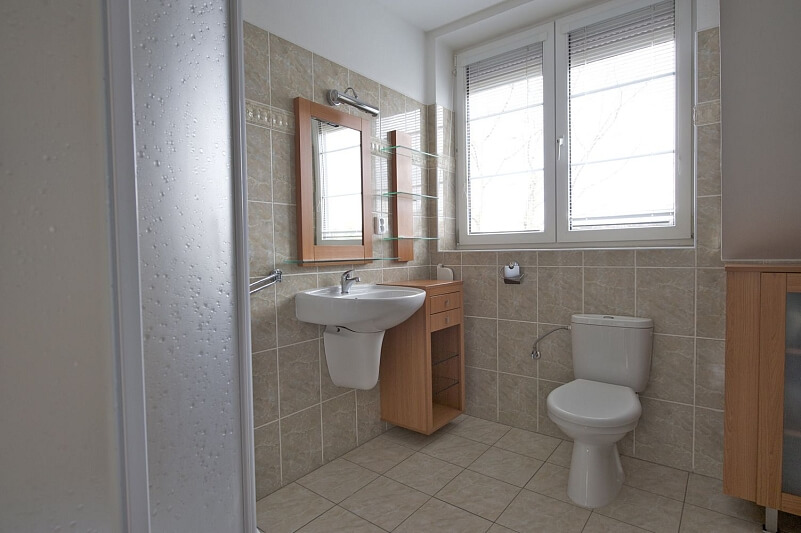 Loucká, Šeberov - Praha 4 | Pronájem, Rodinný dům 6+kk, 253 m²