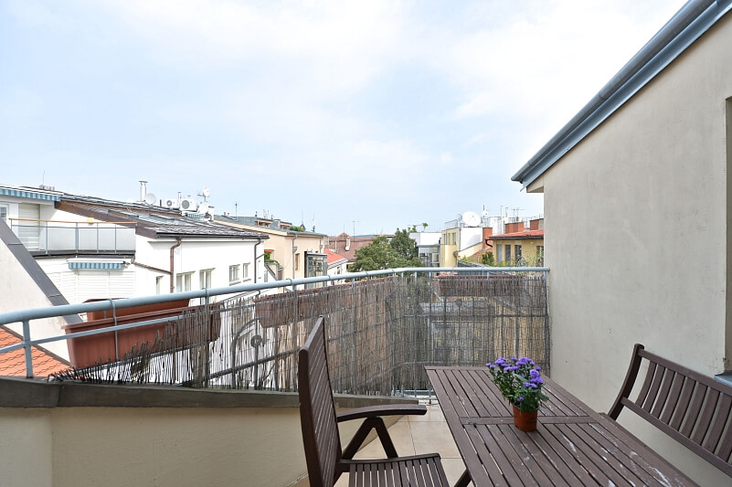 U studánky, Bubeneč - Prague 7 | Rent, Apartment Two-bedroom (3+kk), 79 m²
