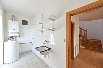 U Dvou srpů, Smíchov - Praha 5 | Pronájem, Rodinný dům 5+1, 183 m²