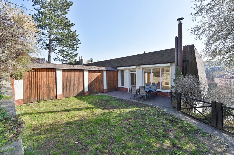 U Dvou srpů, Smíchov - Prague 5 | Rent, House Four-bedroom (5+1), 183 m²