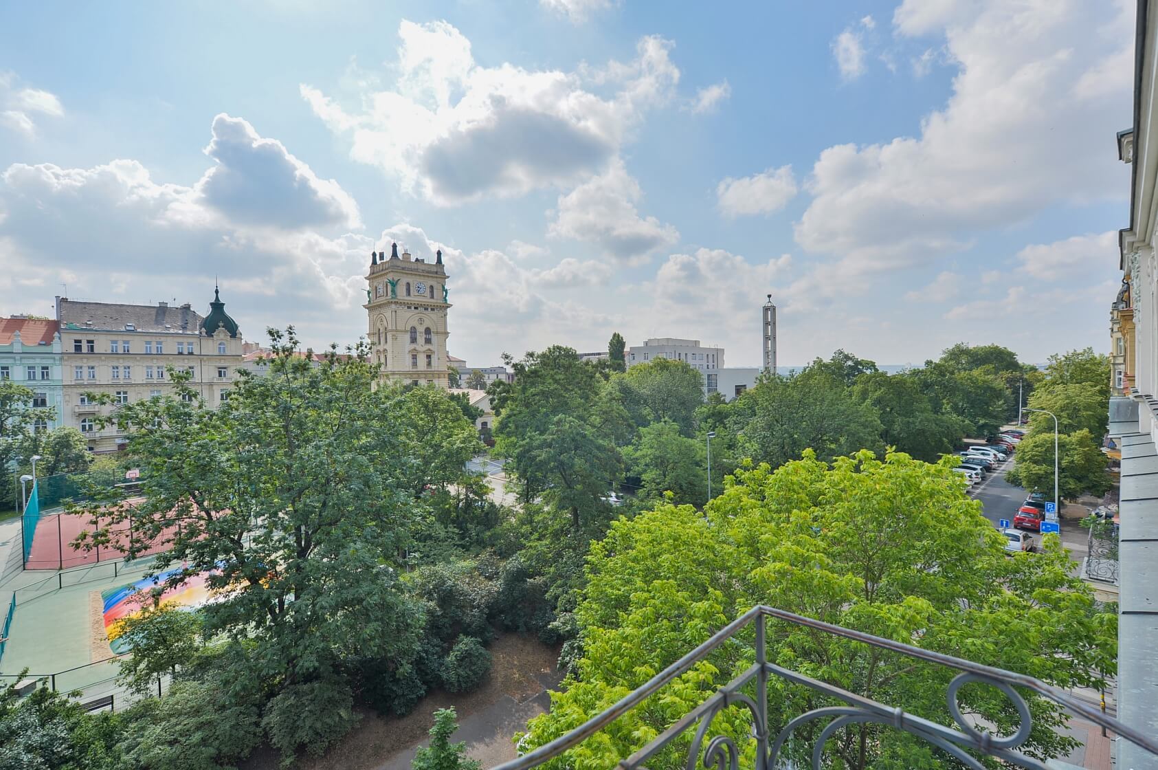 Korunní, Vinohrady - Prague 2 | Rent, Apartment Two-bedroom (3+1), 88 m²