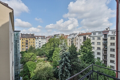 Korunní, Vinohrady - Prague 2 | Rent, Apartment Two-bedroom (3+1), 88 m²