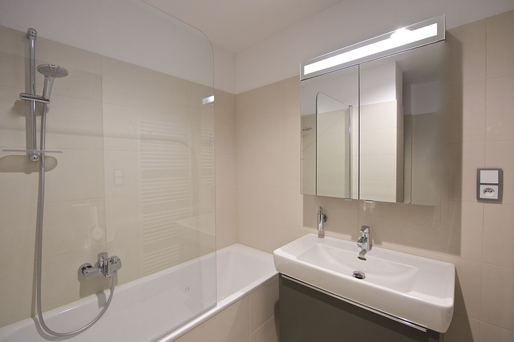 Klimentská, Nové Město - Praha 1 | Pronájem, Byt 3+1, 88 m²