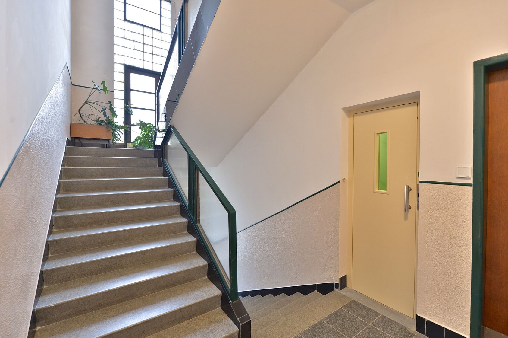 Klimentská, Nové Město - Prague 1 | Rent, Apartment Two-bedroom (3+1), 88 m²